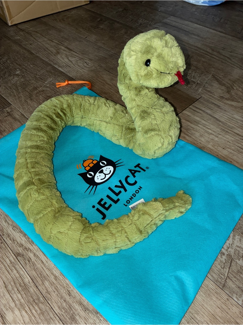 Snake jellycat with dust bag - Picture 2 of 3